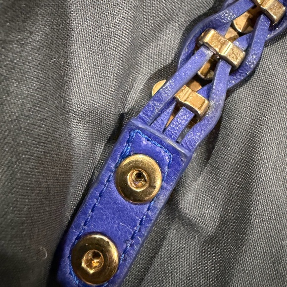 Blue Braided Flower Bracelet with Multicolor Stones - Picture 8 of 9